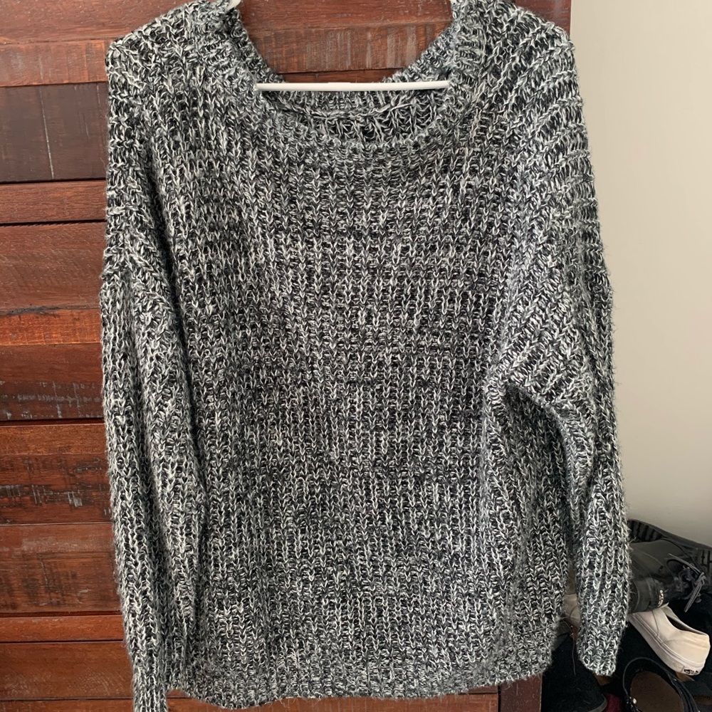 Oversized chunky knit sweater